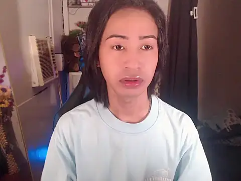 Snapshot of Lemonadexxx chatting on February 2026 04:33:02 AM Lemonadexxx online show from February 2026 04:33:02 AM