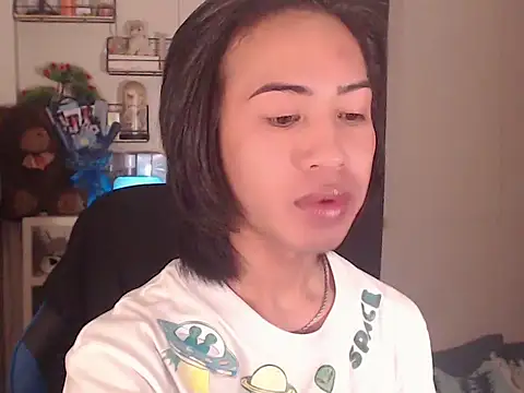 Snapshot of Lemonadexxx chatting on March 2026 11:06:01 AM Lemonadexxx online show from March 2026 11:06:01 AM