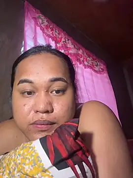 Snapshot of bettina_love chatting on July 2026 11:29:01 PM bettina love online show from July 2026 11:29:01 PM