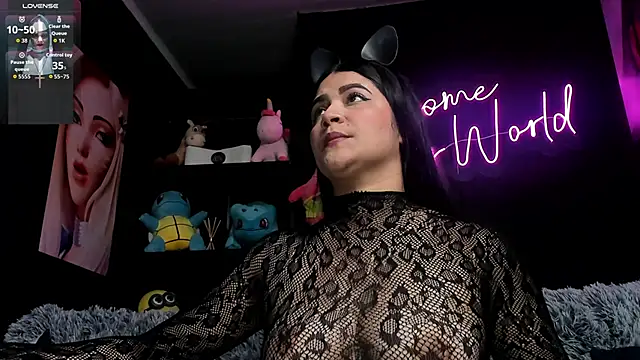 Snapshot of Emilyjhonson_01 chatting on October 2025 01:01:01 PM Emilyjhonson 01 online show from October 2025 01:01:01 PM