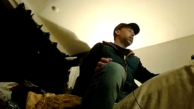 Wolfeman74 online show from February 2026 05:52:01 PM