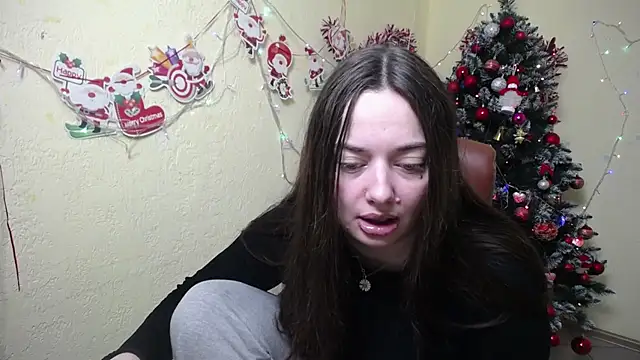 Snapshot of MilanaPrice chatting on December 2024 06:34:01 PM MilanaPrice online show from December 2024 06:34:01 PM