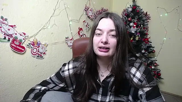 Snapshot of MilanaPrice chatting on December 2024 06:33:01 PM MilanaPrice online show from December 2024 06:33:01 PM