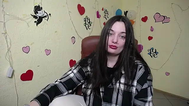 Snapshot of MilanaPrice chatting on March 2025 06:03:01 AM MilanaPrice online show from March 2025 06:03:01 AM