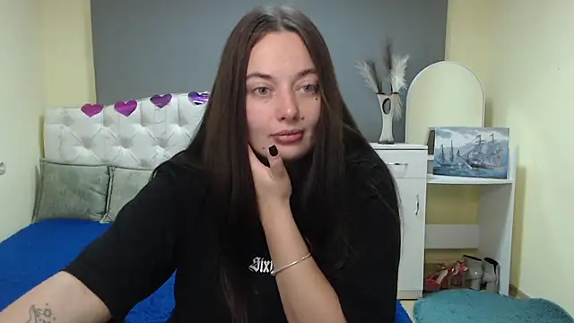 Snapshot of MilanaPrice chatting on September 2025 11:10:01 AM MilanaPrice online show from September 2025 11:10:01 AM