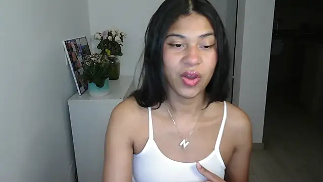 dark enchantress  online show from January 2025 11:58:02 PM