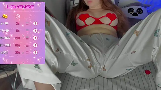 92yourbitch922 online show from February 2026 03:45:02 PM