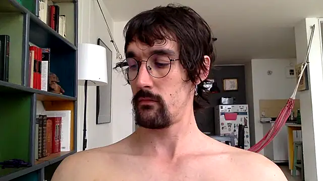 Snapshot of fazzbinderr chatting on December 2025 09:35:01 PM fazzbinderr online show from December 2025 09:35:01 PM