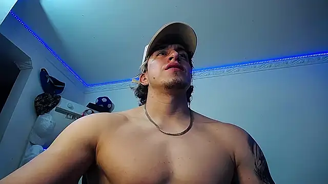 Snapshot of strongboy_ chatting on September 2025 03:07:02 AM strongboy online show from September 2025 03:07:02 AM