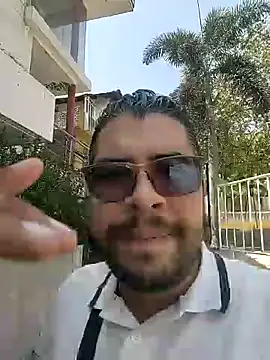 eljefe1119 online show from February 2025 03:42:02 AM