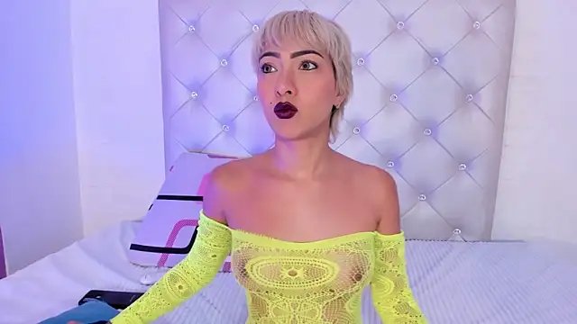 Snapshot of xGenesis_Miller_ chatting on October 2025 08:42:02 PM xGenesis Miller online show from October 2025 08:42:02 PM