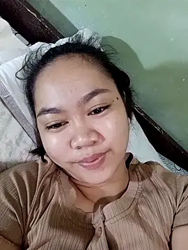 Snapshot of Hotbaby_1523 chatting on October 2025 11:38:01 PM Hotbaby 1523 online show from October 2025 11:38:01 PM