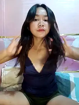 Snapshot of Hotbaby_1523 chatting on April 2026 01:47:01 PM Hotbaby 1523 online show from April 2026 01:47:01 PM