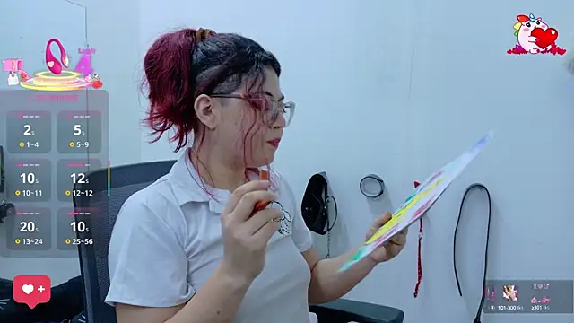 Catwhite  online show from March 2025 03:41:01 PM