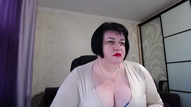 JuicyLady Di online show from October 2025 04:59:02 AM