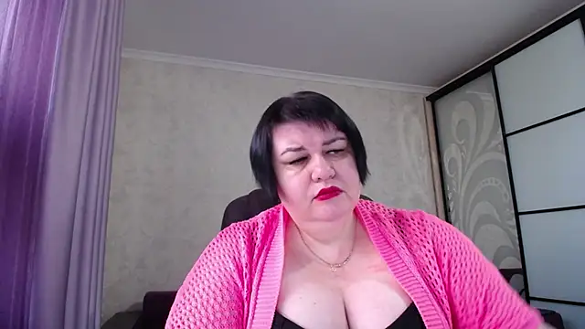 JuicyLady Di online show from November 2025 05:06:01 AM