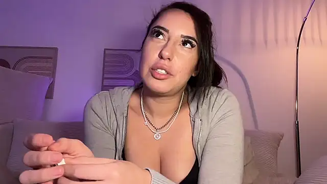 SissiVienna online show from December 2025 06:47:01 PM