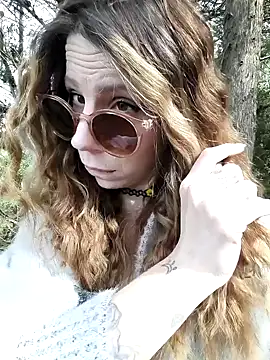 OnnaaH online show from March 2026 01:40:02 PM