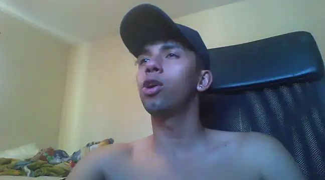 Snapshot of Homeboy_xx chatting on February 2025 10:39:02 PM Homeboy xx online show from February 2025 10:39:02 PM