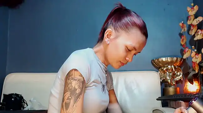 juicyCOCKeva online show from March 2025 04:56:01 AM