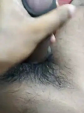 Aaryans69 online show from November 2025 12:11:02 AM