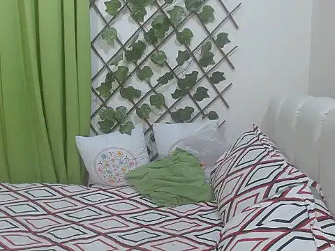 Lovelywife786 online show from December 2024 02:53:01 PM