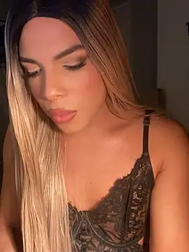 Snapshot of Valery__mt chatting on January 2025 11:58:02 PM Valery  mt online show from January 2025 11:58:02 PM