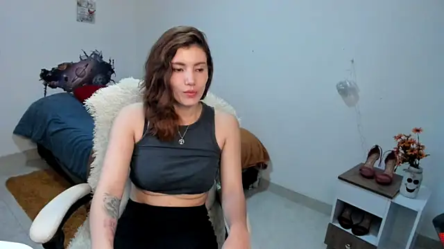 jrcamila online show from February 2025 01:44:01 PM