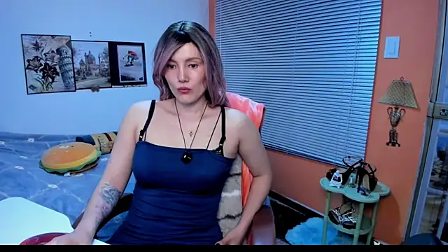 jrcamila online show from October 2025 12:19:01 AM