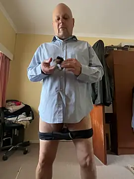 Snapshot of DaddyCumBumZA chatting on December 2024 04:49:02 AM DaddyCumBumZA online show from December 2024 04:49:02 AM