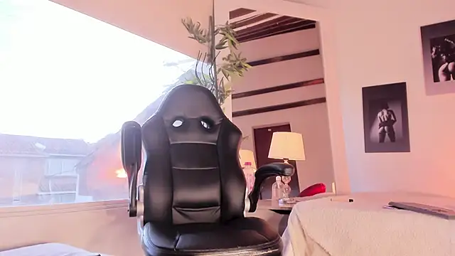 Snapshot of Alicee_Levine chatting on February 2026 10:04:02 PM Alicee Levine online show from February 2026 10:04:02 PM