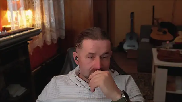 Mosiadz1975 online show from February 2025 09:52:02 PM