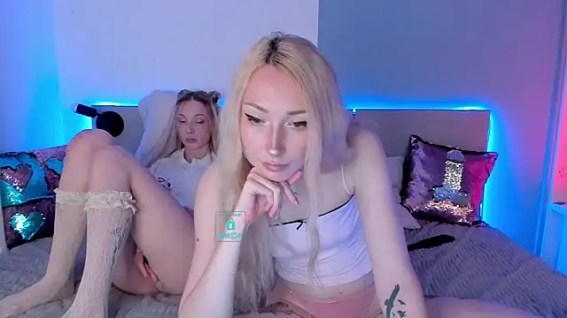 AlexRoseLiRed online show from February 2026 01:46:02 AM