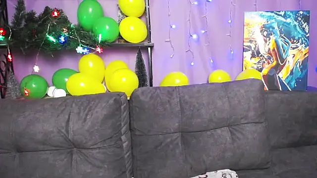 MilaLoona online show from January 2025 01:32:02 PM