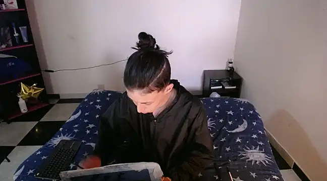 Snapshot of Cocain_Atenea chatting on February 2025 07:14:02 PM Cocain Atenea online show from February 2025 07:14:02 PM