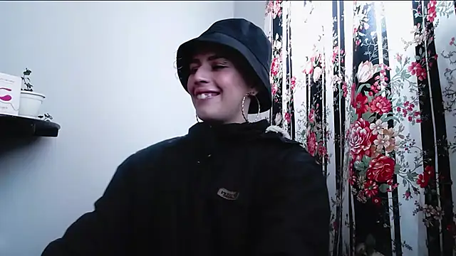 Cocain Atenea online show from November 2025 07:30:02 PM