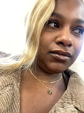 BigFineSelena online show from March 2025 04:51:02 PM