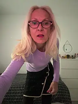 Snapshot of adella13 chatting on March 2026 03:16:02 PM adella13 online show from March 2026 03:16:02 PM