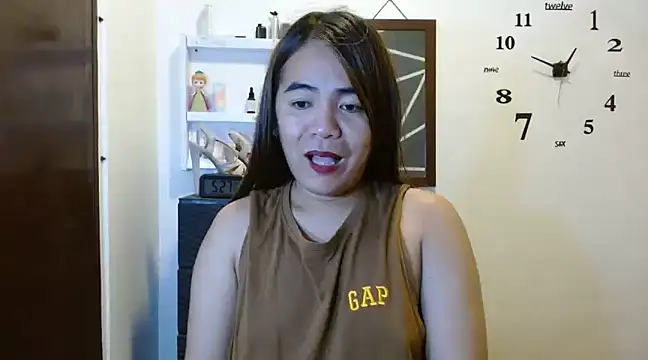 Snapshot of IvanaSuck_Cock chatting on December 2024 09:23:02 PM IvanaSuck Cock online show from December 2024 09:23:02 PM