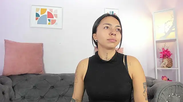Snapshot of miss_soffi_ chatting on March 2025 12:12:01 PM miss soffi  online show from March 2025 12:12:01 PM