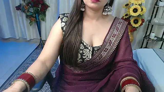 Snapshot of mahimagicdoll_DESI chatting on February 2025 08:24:01 PM mahimagicdoll DESI online show from February 2025 08:24:01 PM