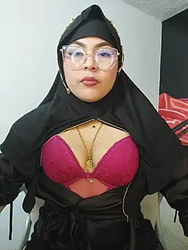 Hana    online show from March 2026 12:50:01 AM