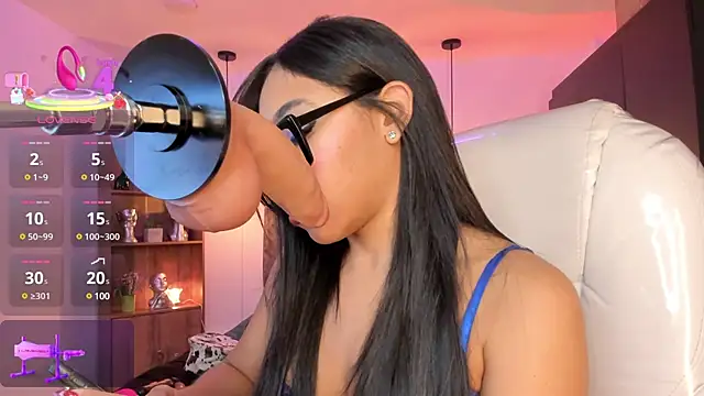 Olivia ds online show from February 2025 04:18:02 AM