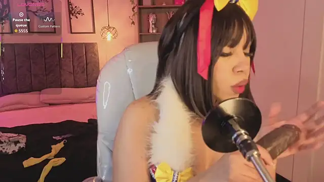 Olivia ds online show from October 2025 04:34:02 AM