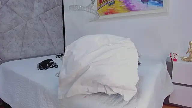 AmandaNordby  online show from March 2025 04:32:01 AM