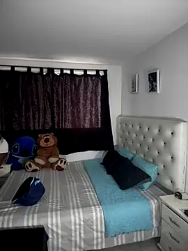 blackdrey18 online show from November 2025 01:32:02 PM