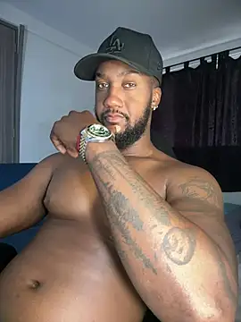 blackdrey18 online show from July 2026 12:00:01 PM