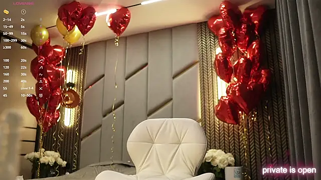 angel luisa online show from December 2024 04:09:01 PM