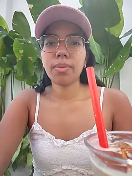 Snapshot of SheenaBrooke chatting on February 2026 04:51:02 AM SheenaBrooke online show from February 2026 04:51:02 AM