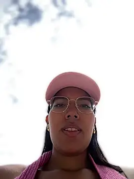 Snapshot of SheenaBrooke chatting on February 2026 05:14:01 AM SheenaBrooke online show from February 2026 05:14:01 AM